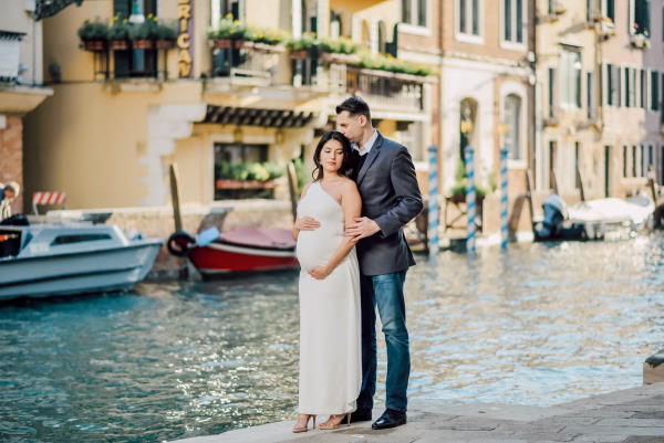  Best pregnancy Venice photographer